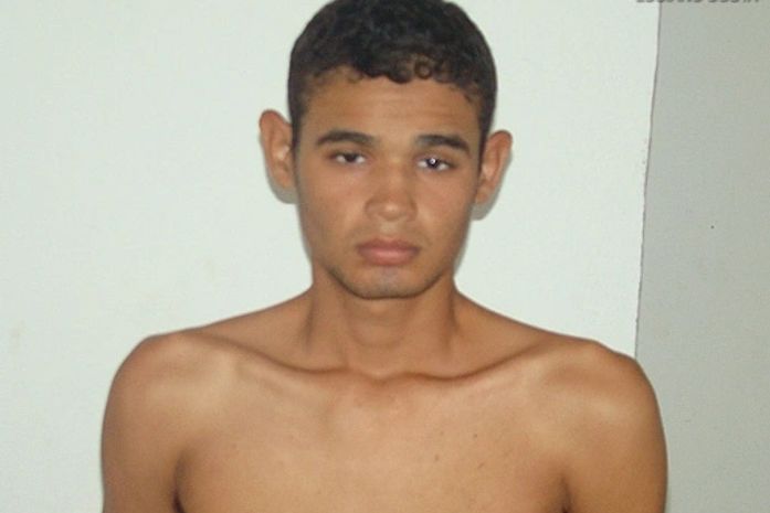 Bandido assalta na Pajuçara, sequestra taxista e acaba preso