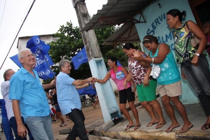 Teotônio Vilela participa da carreata do Bem no Litoral Norte