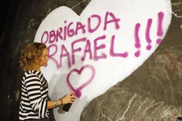 Cissa Guimarães quer deixar o apartamento onde morava com filho