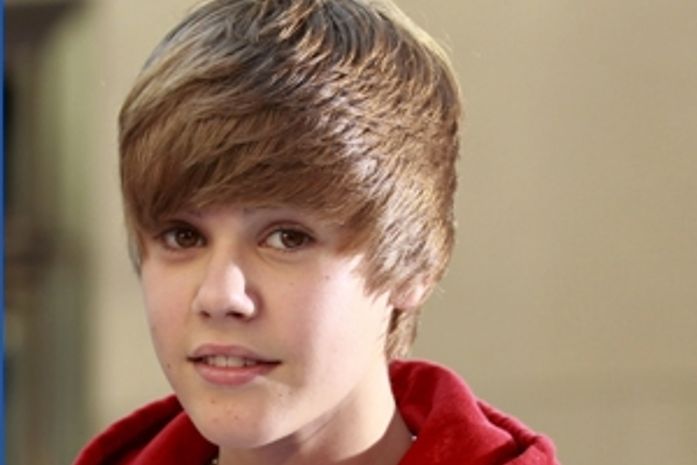 Aos 16 anos, Justin Bieber vai lançar sua primeira autobiografia