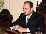 Antonio Albuquerque recebe alta da Santa Casa e ja está em casa