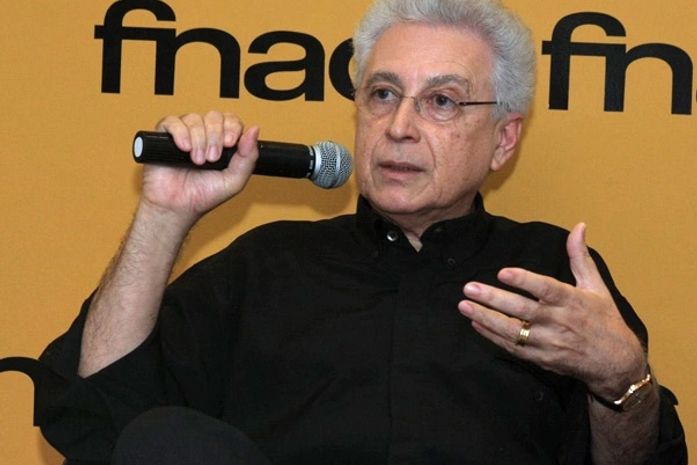 Aguinaldo Silva compara invasão de seu Twitter com assalto a mão armada