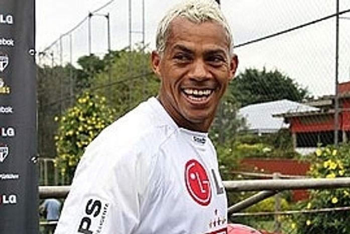 Sport anuncia Marcelinho-PB e demissão do técnico Toninho Cerezo