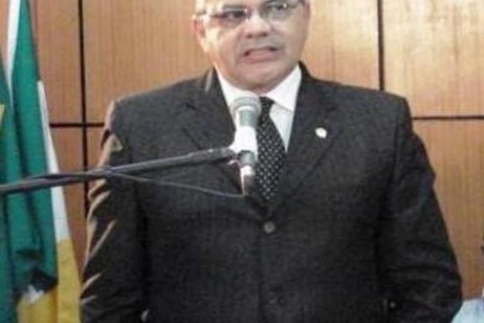 "Não sou o FBI para denunciar compra de votos em Arapiraca" diz Alves Correia