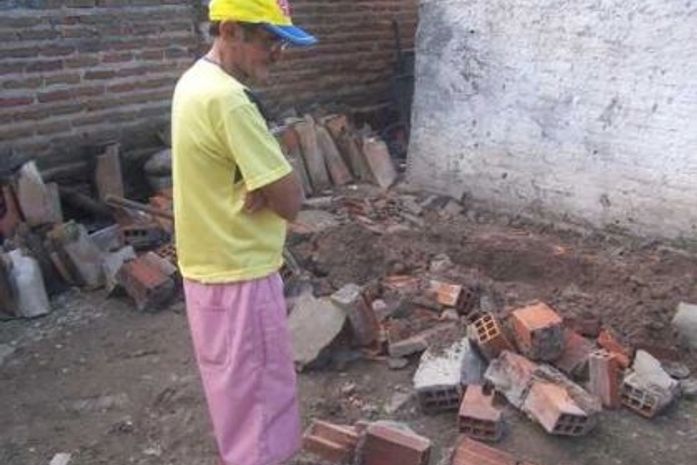 Corpo de evangélico é encontrado enterrado no quintal de casa