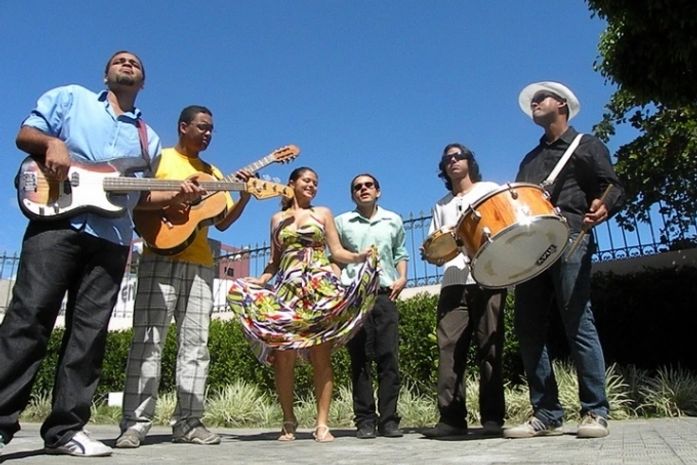 Show traz Alagoas em poesia musicada no pandeiro
