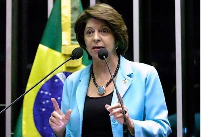 Senadora propõe seguro-desemprego diferenciado para artistas e músicos