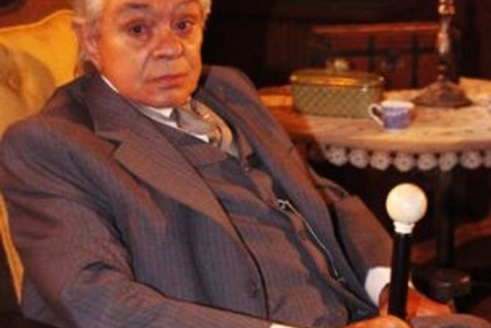 Chico Anísio é internado no Rio de Janeiro