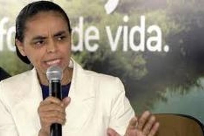 Marina Silva discursa para 7 mil evangélicos em Manaus