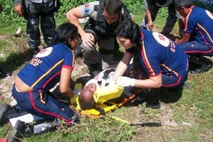 Homem se joga da ponte após brigar com namorado