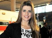 Íris Stefanelli inicia caminhada de 100Km para pagar promessa
