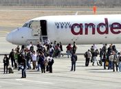 Avião com 152 brasileiros faz pouso de emergência na Argentina