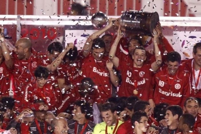 Vídeo:Tudo de novo! Inter bate o Chivas e é bicampeão da América!