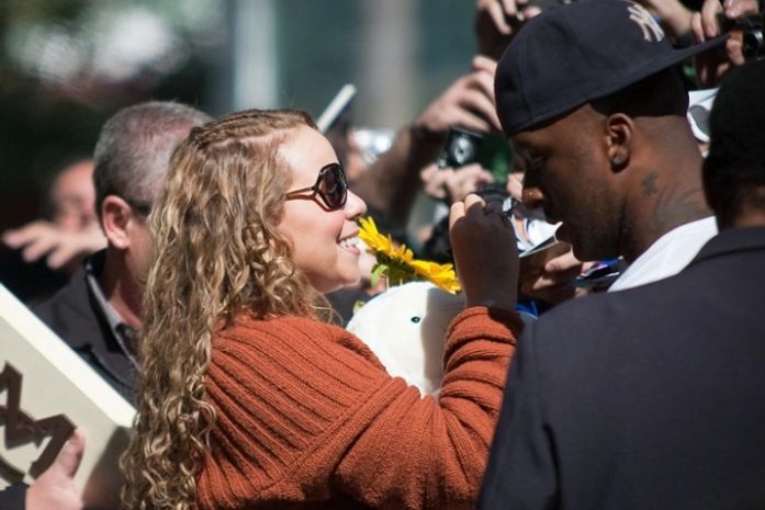 Mariah Carey atende fãs em São Paulo