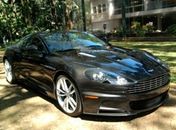 Aston Martin apresenta seus carros esportivos no Brasil