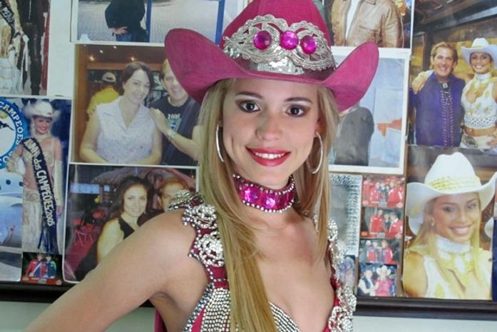 Camila terá três dias de folga durante o período de festa )