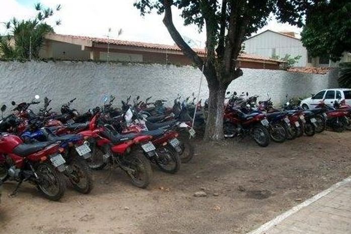 Operação Sufoco aprende 20 motocicletas em Campo Grande-AL