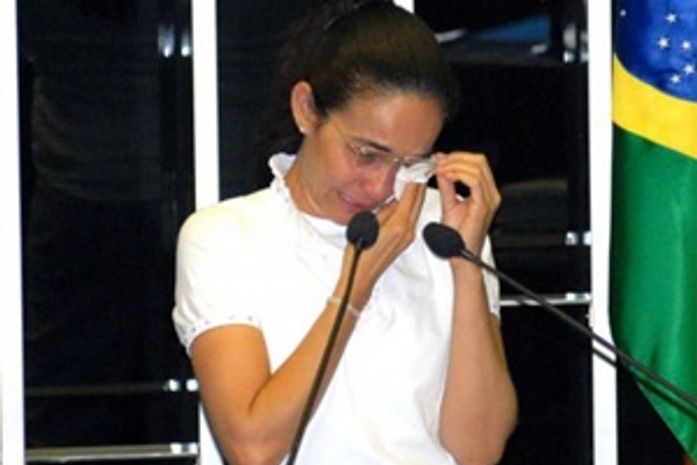 Heloisa Helena: Ela contra todos e todos contra ela por uma vaga no Senado