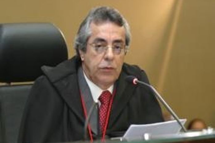 Alcides Gusmão: ?há ausência de condições mínimas para sobrevivência digna dos detentos?