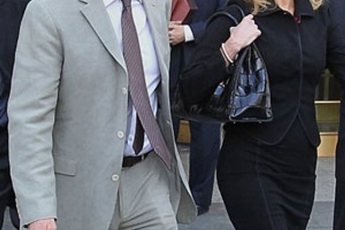 Michael Douglas estaria com problemas na justiça