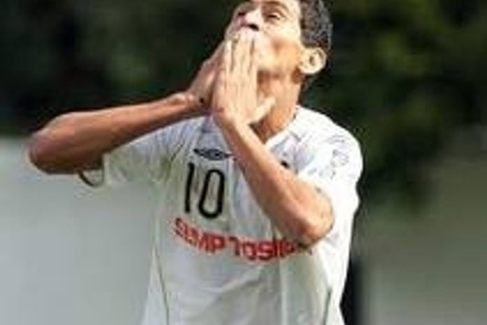 Precisa-se de um camisa 10!