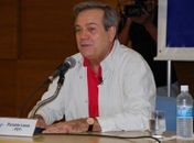 Lessa ganha direito de resposta no TRE e tira do ar peça eleitoral de Téotônio Vilela