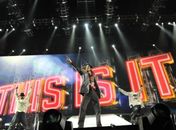 Corpo de Michael Jackson pode ser exumado para exames
