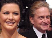 Catherine Zeta-Jones desabafa sobre câncer de Michael Douglas