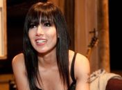 Prostituta no teatro deixa Marjorie Estiano mais sexy