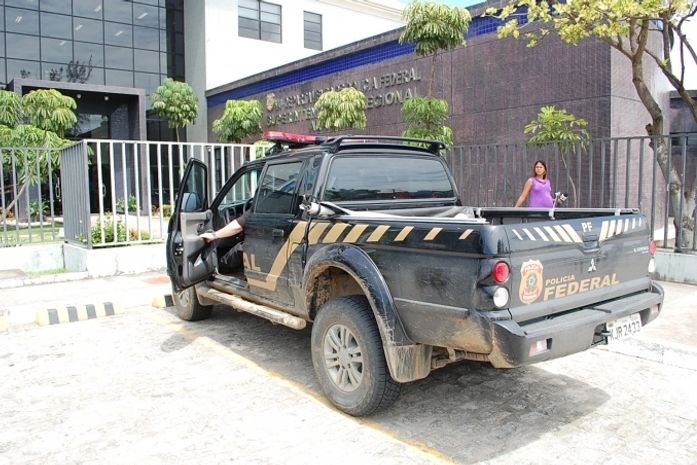Prefeito denuncia antecessor à PF