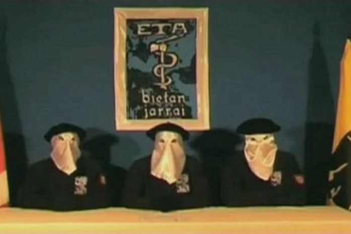 Integrantes do ETA anunciam cessar-fogo