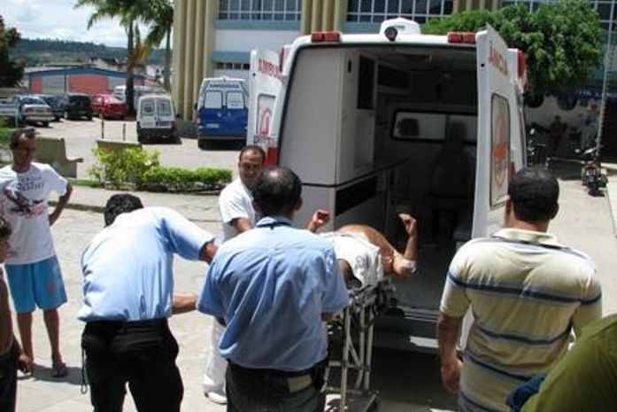 Homens são baleados dentro de bar em São Miguel dos Campos
