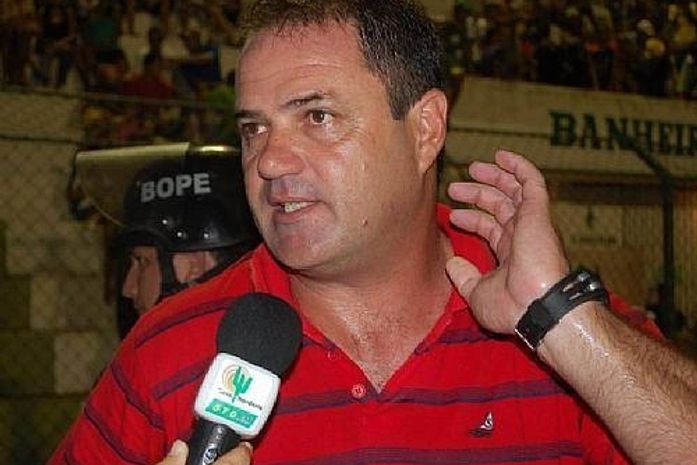 Após coletivo deste domingo, técnico Vica define equipe arapiraquense