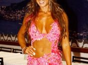 Paniquete Nicole Bahls supervaloriza cachê pago pela Playboy
