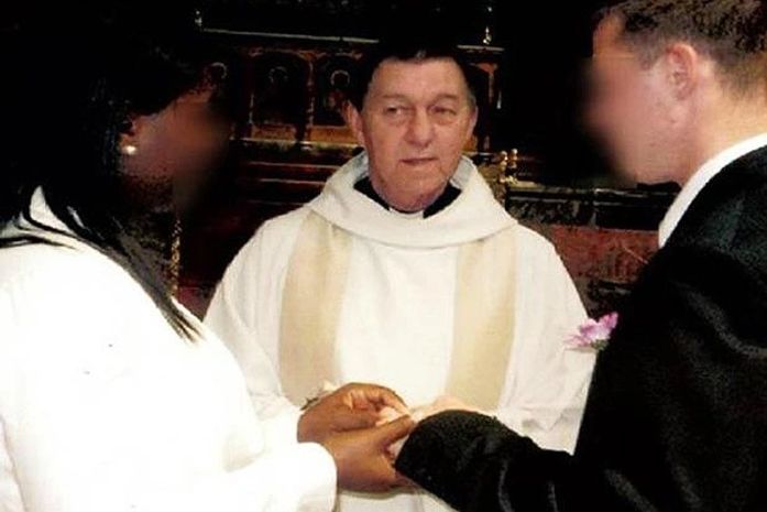 Reverendo pega 4 anos de prisão por casar imigrantes ilegais