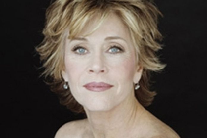 'Eu tenho bons genes e dinheiro", diz Jane Fonda sobre sua boa forma