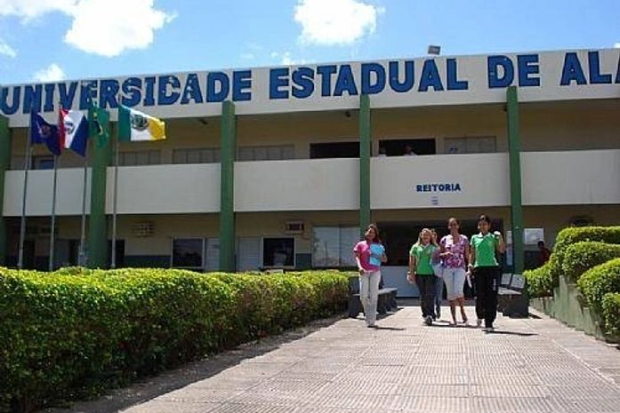 "Apagão" na internet impede estudantes de fazer inscrição no vestibular