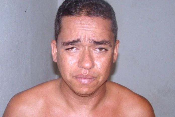 Homem é preso com revólver, crack e maconha