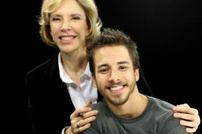 Junior se envergonha de programa de TV com Sandy