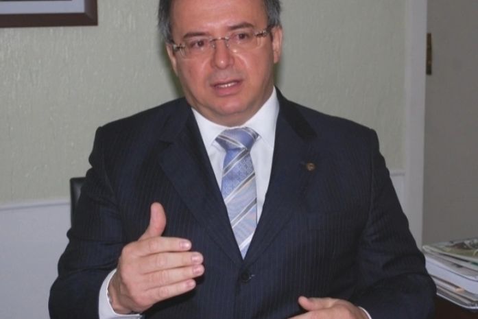 Alagoano encabeça lista sêxtupla da OAB para o STJ