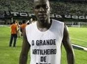 Ceará contrata ex-atacante do CRB para compor o elenco