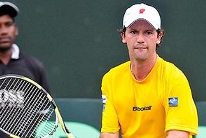 Ricardo Mello deixa o Brasil a uma vitória do retorno a elite do tênis