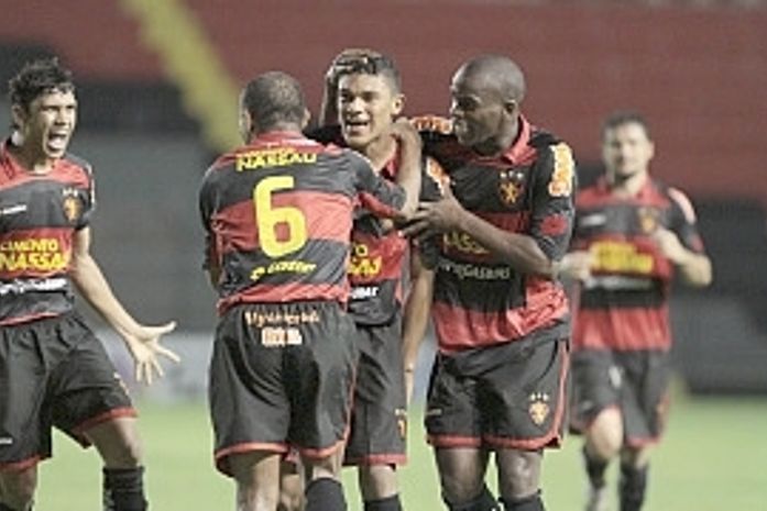 Sport quer vencer o ASA para encostar de vez no G-4