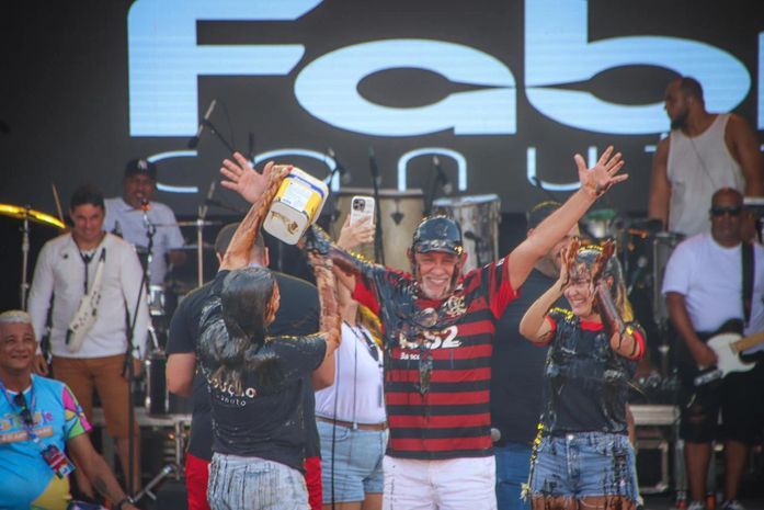 Último dia do Mela Mela, Neno da Laje comemora sucesso do Carnalaje, o maior carnaval de Alagoas
