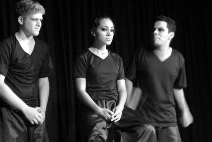 "Os Dragões não Conhecem o Paraíso" retorna ao Arena