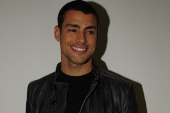 Cauã passa por cirurgia e ficará afastado de Passione