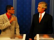 Tony Cloves e Fernando Collor durante o debate 