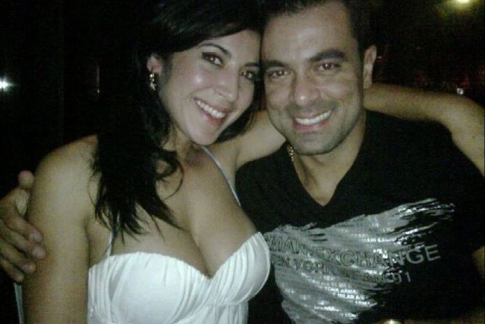 Priscila Pires publica foto ao lado do novo namorado