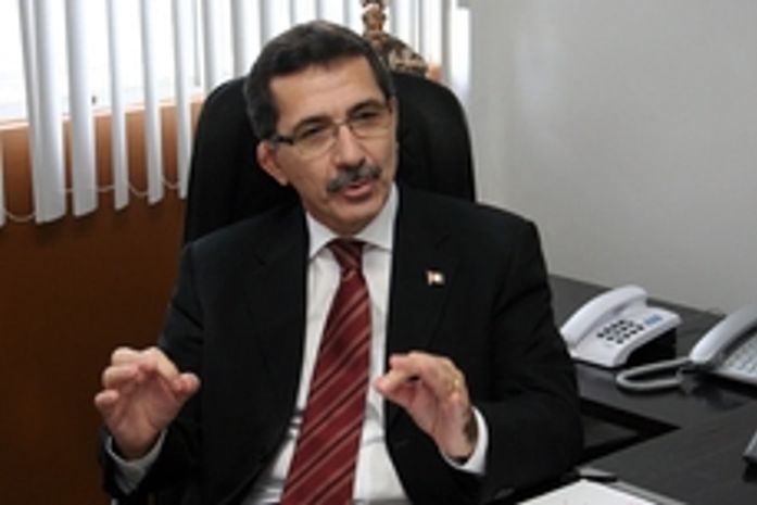 Secretário Luiz Otavio