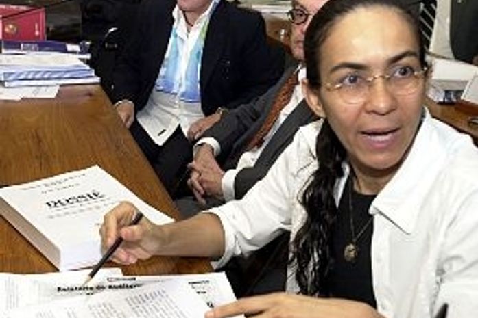 Assessoria de Heloisa Helena divulga links com emendas